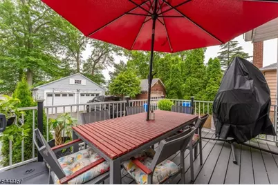566 E Woodbridge Ave, Woodbridge Township, NJ 07001 - Photo 33