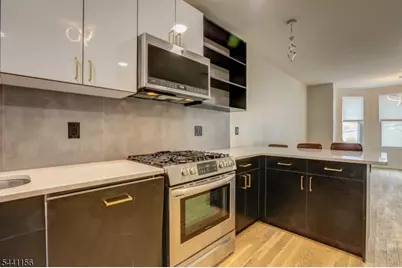 623 38th St Unit #2, Union City, NJ 07087 - Photo 3