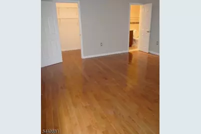 222 Wildflower Ln, Hillsborough Township, NJ 08844 - Photo 11