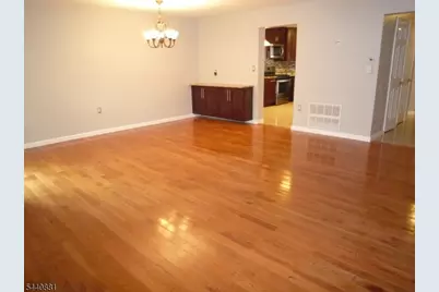 222 Wildflower Ln, Hillsborough Township, NJ 08844 - Photo 5