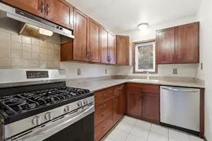 490 S Randolphville Rd, Piscataway Township, NJ 08854 - Photo 5
