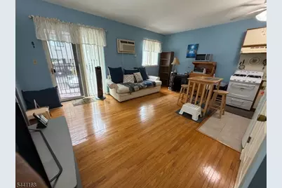 353 Marshall St #2C, Paterson, NJ 07503 - Photo 1