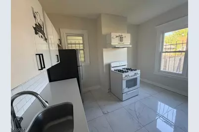 26 Leo Pl #2, Newark, NJ 07108 - Photo 5