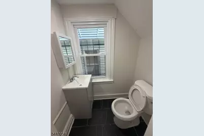 26 Leo Pl #2, Newark, NJ 07108 - Photo 11