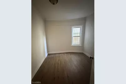 26 Leo Pl #2, Newark, NJ 07108 - Photo 9