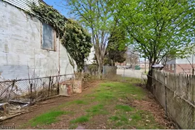 87 Madison Ave, Newark, NJ 07108 - Photo 23
