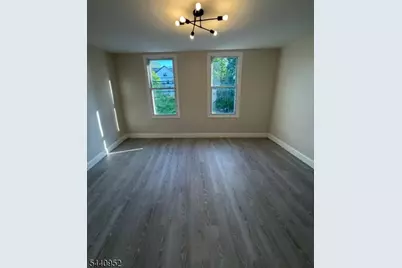 241 Hawthorne Ave, Newark, NJ 07112 - Photo 5