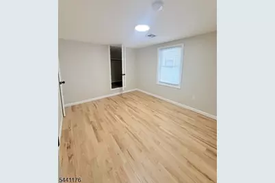 392 S 9th Street, Newark, NJ 07103 - Photo 11