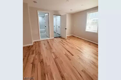 392 S 9th Street, Newark, NJ 07103 - Photo 5