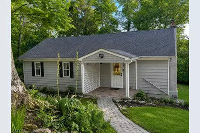 26 Mountain Rd, Roxbury Township, NJ 07852 - Photo 1