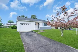 214 Westbrook Dr, Berkeley Township, NJ 08757 - Photo 7