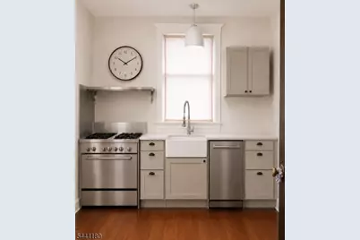 42 Gates Ave, Montclair, NJ 07042 - Photo 3