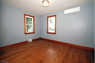 496 Franklin Ave, Pohatcong Township, NJ 08865 - Photo 29