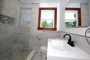 496 Franklin St, Pohatcong Township, NJ 08865 - Photo 21