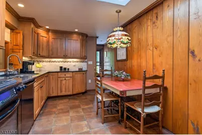 28 Saw Mill Rd, Warren Township, NJ 07059 - Photo 17