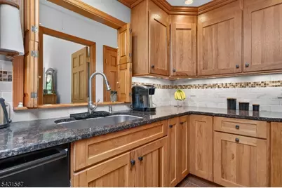 28 Saw Mill Rd, Warren Township, NJ 07059 - Photo 19