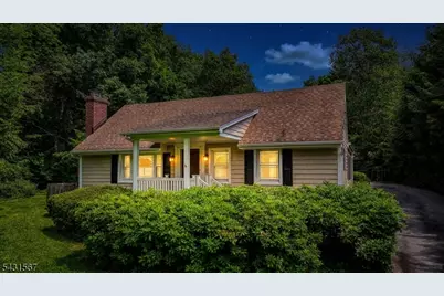 28 Saw Mill Rd, Warren Township, NJ 07059 - Photo 5