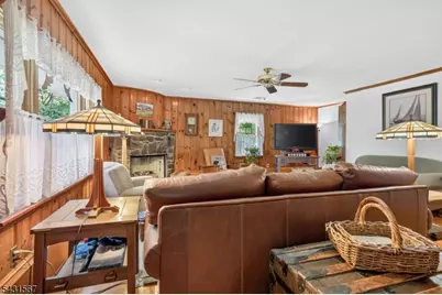 28 Saw Mill Rd, Warren Township, NJ 07059 - Photo 9