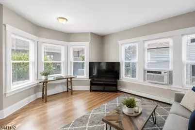 156 Valley Rd, Clifton, NJ 07013 - Photo 9