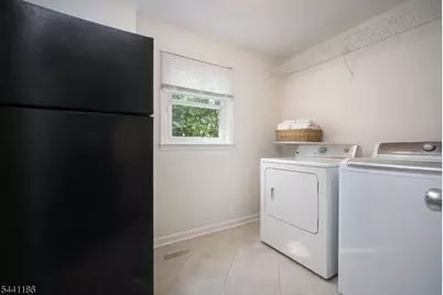 11 Buffalo Run, East Brunswick Township, NJ 08816 - Photo 15