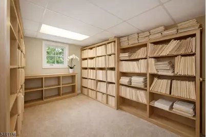11 Buffalo Run, East Brunswick Township, NJ 08816 - Photo 35