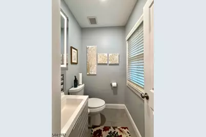 2076 Berwyn St, Union Township, NJ 07083 - Photo 23
