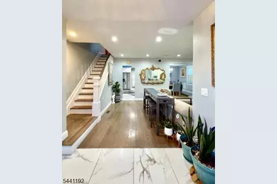 2076 Berwyn St, Union Township, NJ 07083 - Photo 21