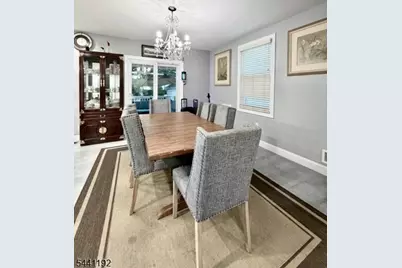 2076 Berwyn St, Union Township, NJ 07083 - Photo 11