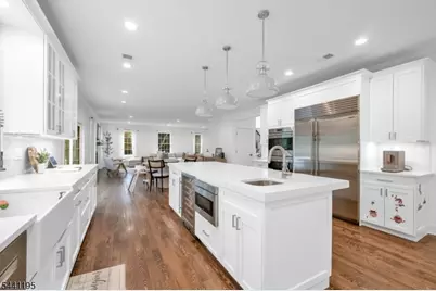 526 Track Ln, River Vale Township, NJ 07675 - Photo 15