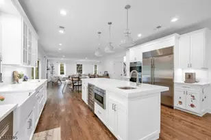 526 Track Ln, River Vale Township, NJ 07675 - Photo 15