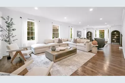 526 Track Ln, River Vale Township, NJ 07675 - Photo 17