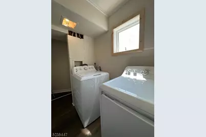 14 W Main St Apt A, Clinton, NJ 08809 - Photo 11