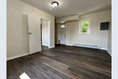 14 W Main St Apt A, Clinton, NJ 08809 - Photo 7