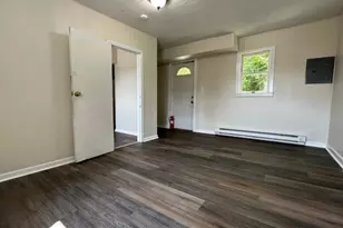 14 W Main St, Clinton, NJ 08809 - Photo 7