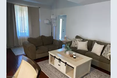 100 Riverbend Dr, North Brunswick Township, NJ 08902 - Photo 17