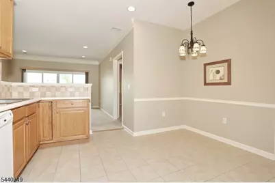 8208 Warrens Way, Wanaque, NJ 07465 - Photo 17