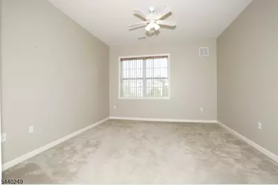 8208 Warrens Way, Wanaque, NJ 07465 - Photo 9