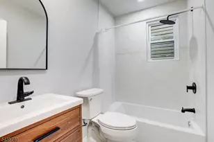34 Millington Ave, Newark, NJ 07108 - Photo 9