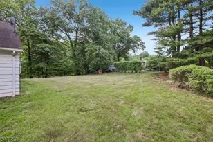 14 Saddle River Ro, Woodcliff Lake, NJ 07677 - Photo 37