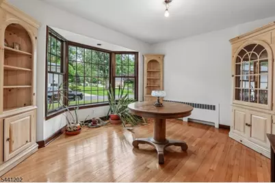 14 Saddle River Ro, Woodcliff Lake, NJ 07677 - Photo 17