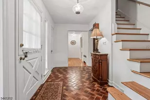 14 Saddle River Ro, Woodcliff Lake, NJ 07677 - Photo 5