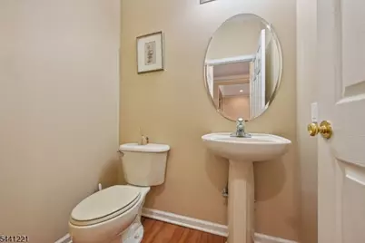 233 Patriot Hill Dr, Bernards Township, NJ 07920 - Photo 7