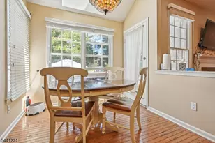 233 Patriot Hill Dr, Bernards Township, NJ 07920 - Photo 5