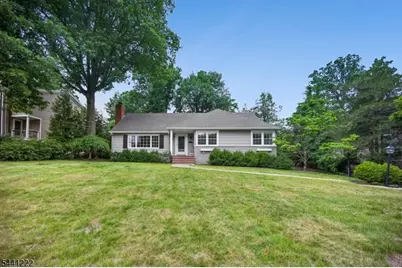 11 Wordsworth Rd, Millburn, NJ 07078 - Photo 9