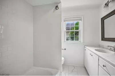 11 Wordsworth Rd, Millburn, NJ 07078 - Photo 35