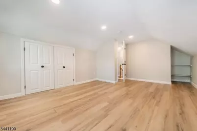 43 New St, Montclair, NJ 07042 - Photo 13