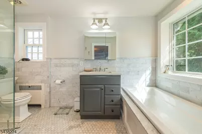 77 Forest Hill Rd, West Orange Township, NJ 07052 - Photo 25