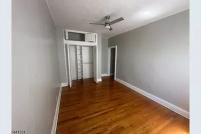 18 74th St #C6, North Bergen, NJ 07047 - Photo 7