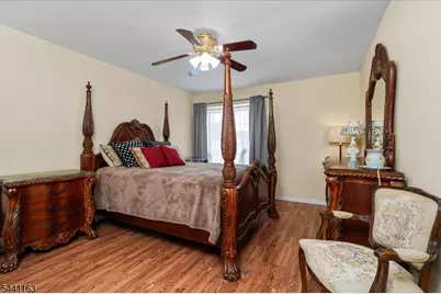 15 Rhea Run, Hampton Township, NJ 07860 - Photo 31