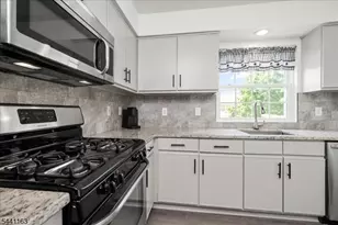 15 Rhea Run, Hampton Township, NJ 07860 - Photo 19